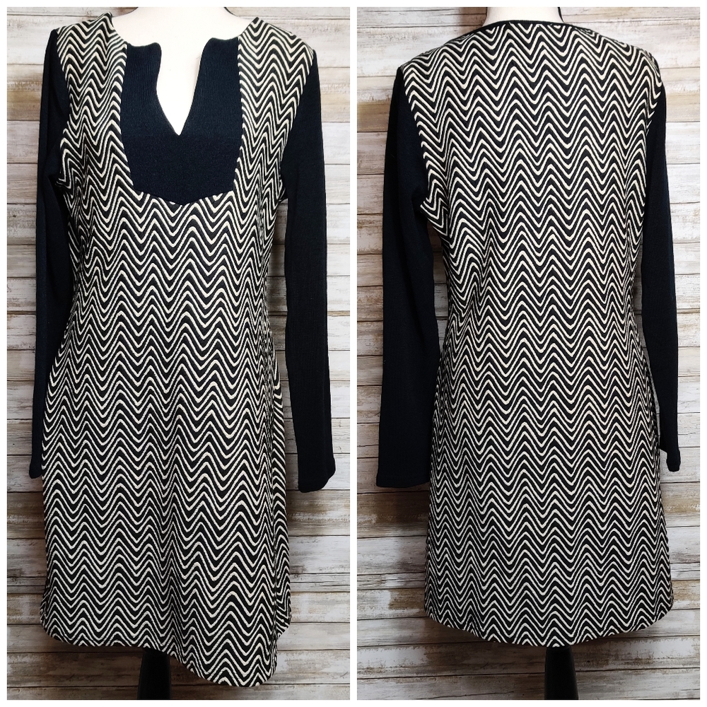 Vintage Aryeh Sweater Dress V Neck